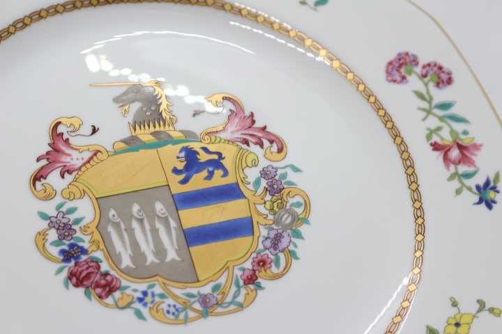 Prato Vista Alegre Brasão de Armas "Kitson Gregory"  Lim 250