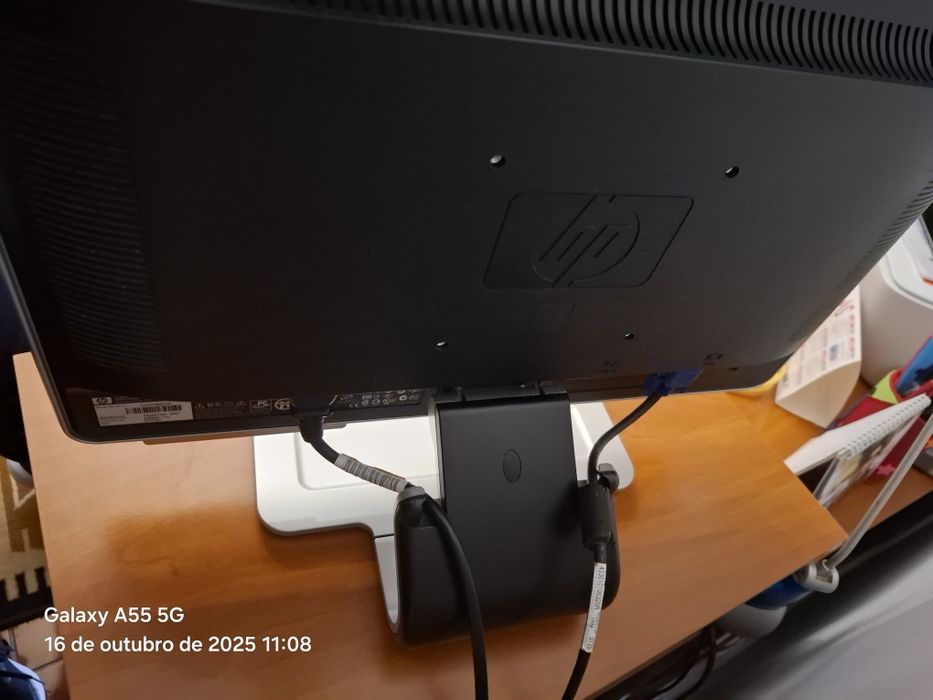 Ecrã + Computador Hp