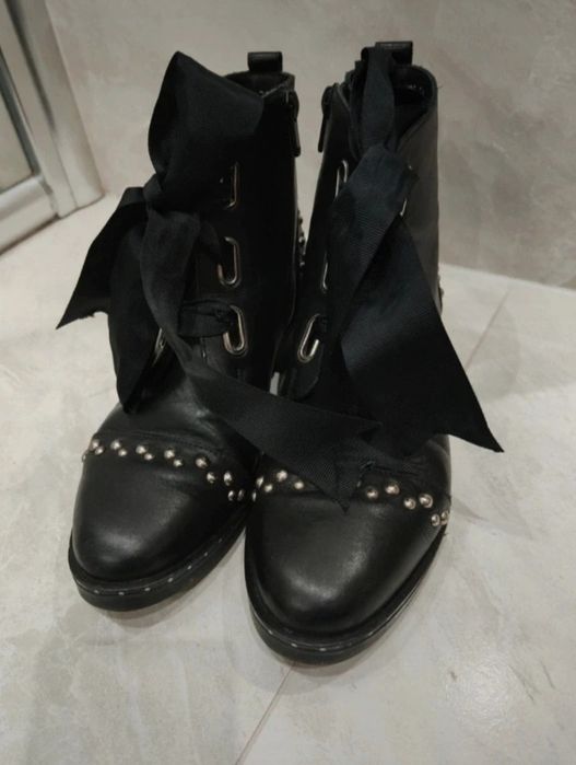 Wojas botki trzewiki ćwieki 38