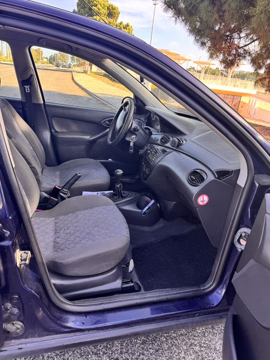 Ford Focus 2001 1.4 gasolina