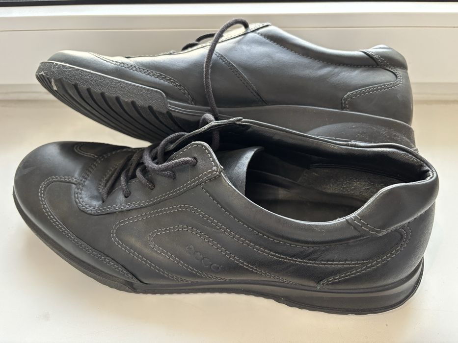 Кросівки ecco шкіряні р.45 чоловічі