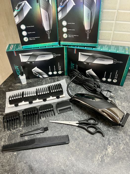 Машинка для стрижки професійна / Для стрижки волос профессиональная