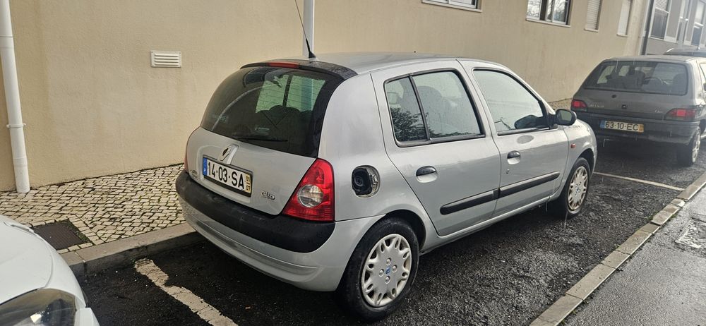 Renault clio 1.2 16v