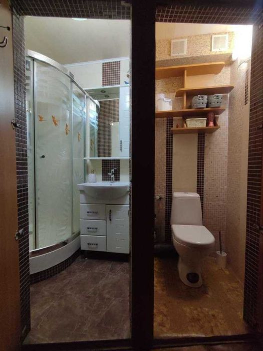 2к вул. Балакіна цегляний будинок, середній поверх І КОД 45106