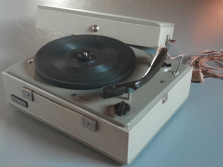 Gramofon ASTER Unitra Fonica