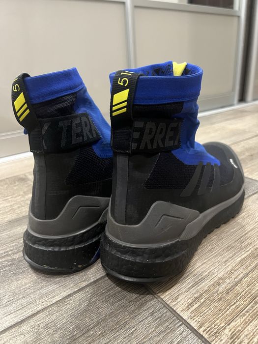 Adidas Terrex 42