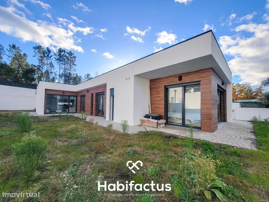 Moradia Térrea Isolada T3 à venda em Couto de Cima- Viseu