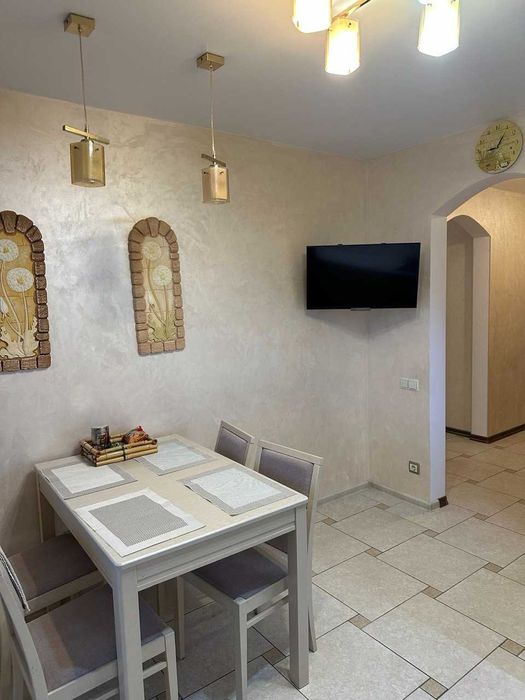 Продаж 3 кімн Милославська 16, 95,7 кв.м. ремонт Троєщина БЕЗ %