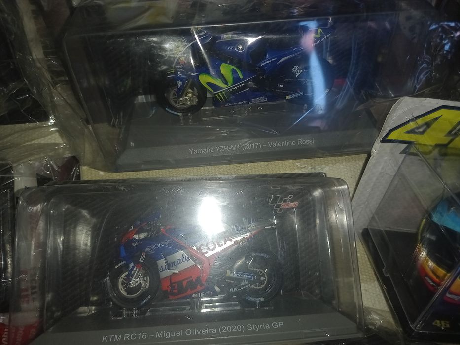 Miniaturas Valentino Rossi,Miguel Oliveira e Pedro Lamy