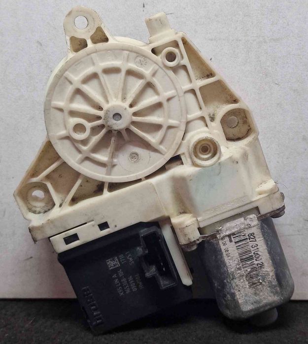 Elevador Vidros Trás Esquerdo 827310002R - RENAULT MEGANE III Hatchback