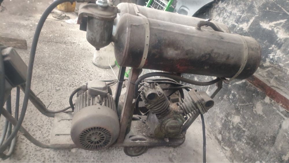 Компресор 380в 2 циліндри