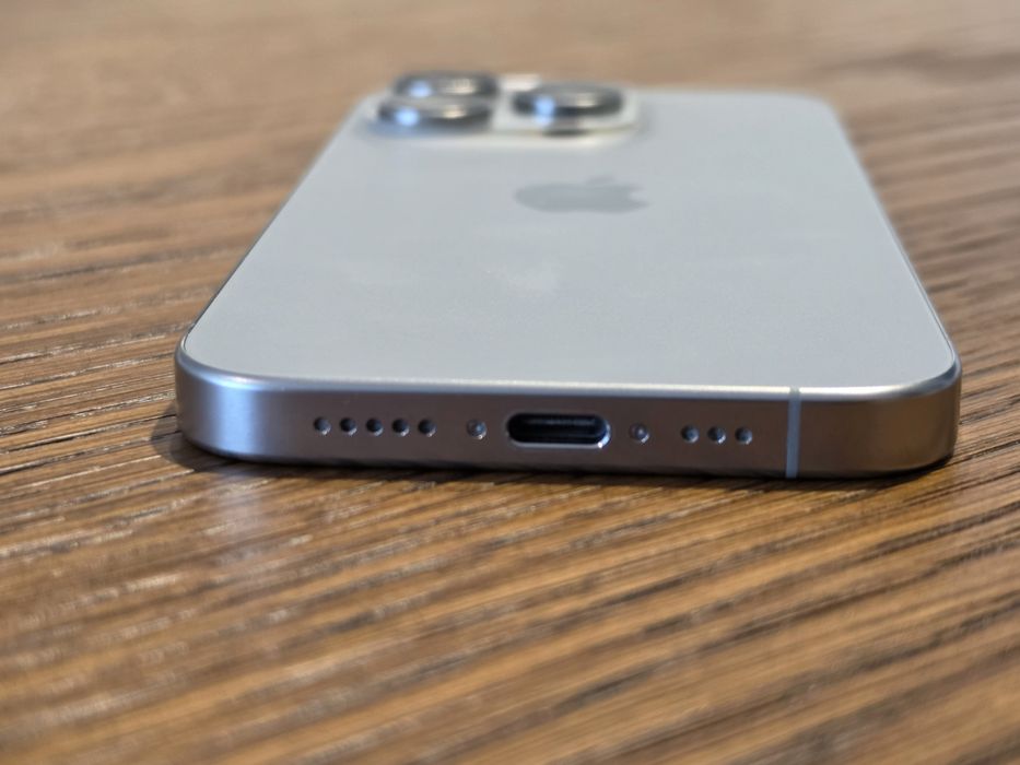 Iphone 15 Pro - 128 GB - Excelente Estado