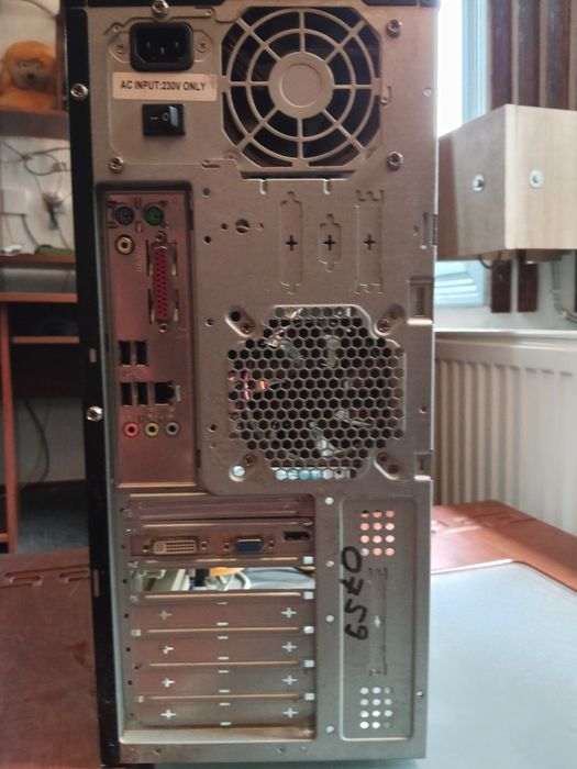 Продам компьютер ASUS M2N.