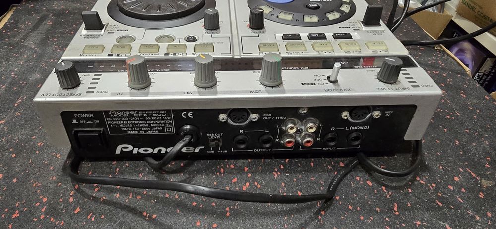 Pioneer efx-500.