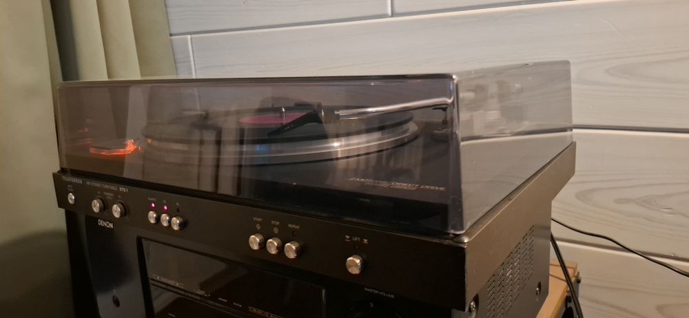 Super gramofon Telefunken STS 1.