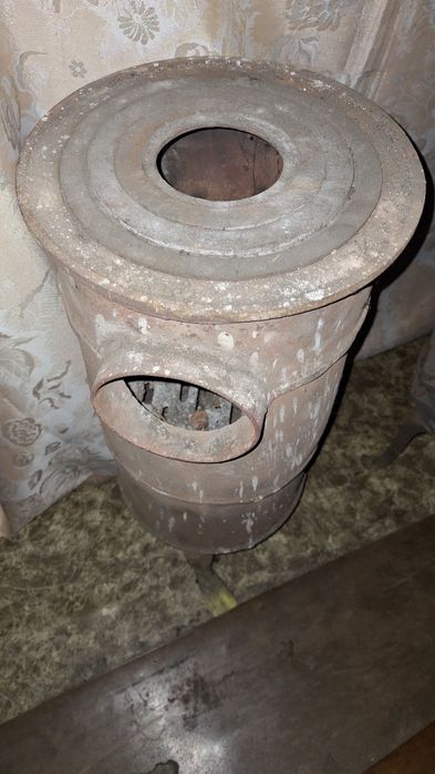 Piec koza żeliwny i szamotowy