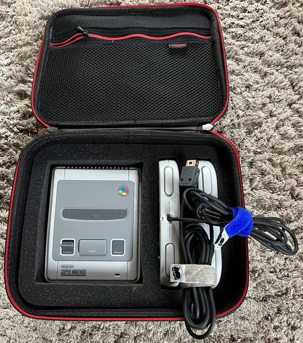 Consolas - Playstation e Super Nintendo