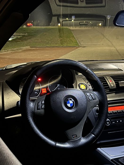 Bmw Serie 1 E82 120D  (coupé)