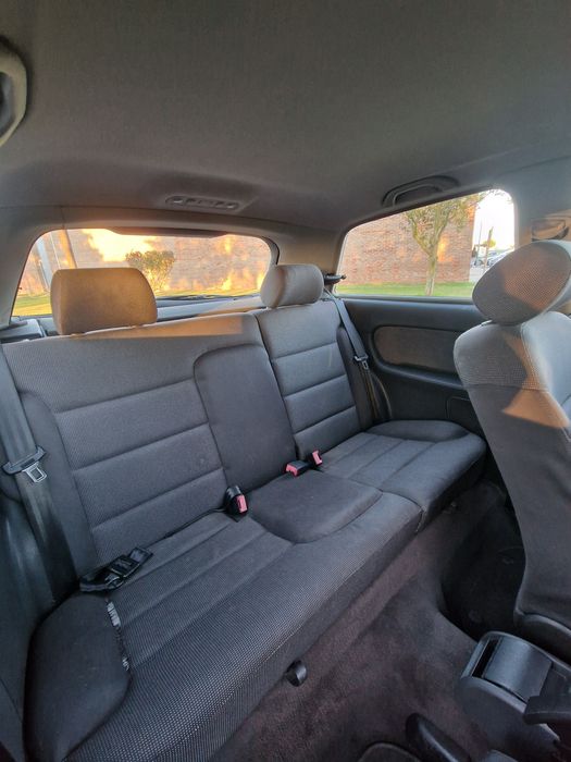 Audi A3 1.6 (APENAS 175.000KM)