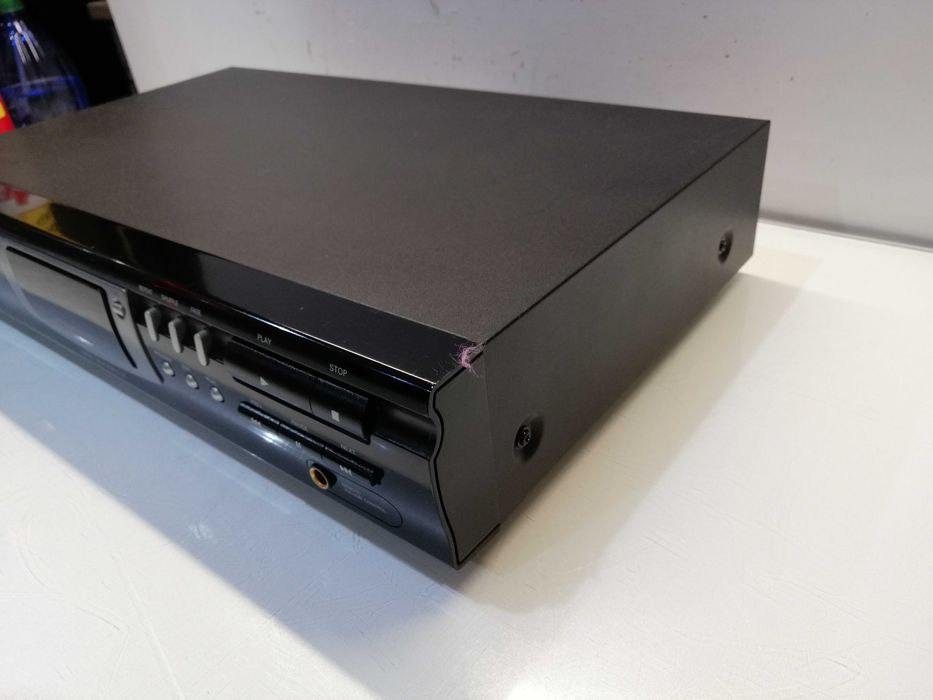 Odtwarzacz Philips CD 723
