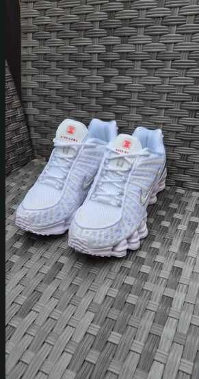 Białe trampki Nike TL, rozmiar 41
