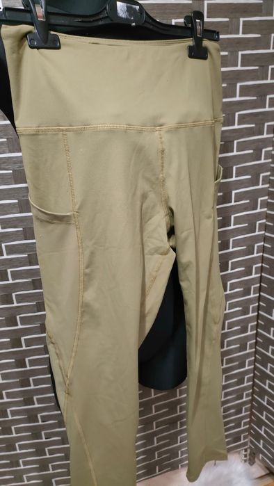 Nowe legginsy  rozmiar L
