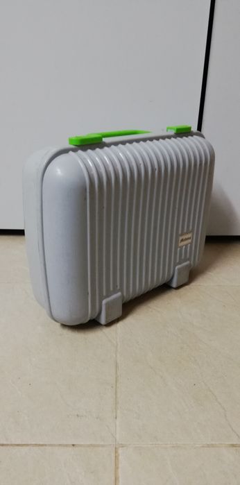 Vários modelos de caixas arrumação