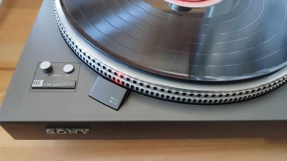Gramofon Sony ps x 6