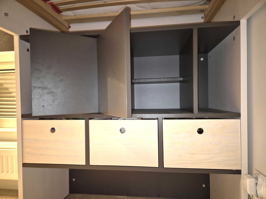 Łóżko VOX z wyposażeniem Multi Nest