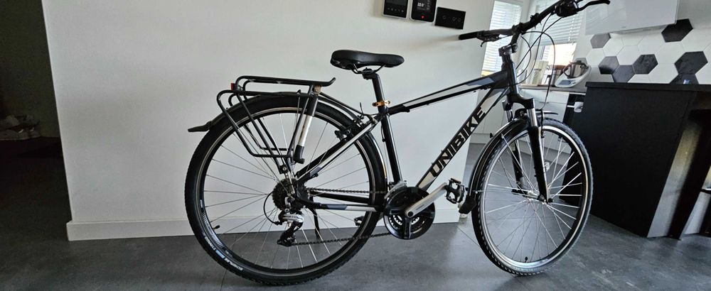 Rower Unibike Flash koła 28” rama 17” Acera używany