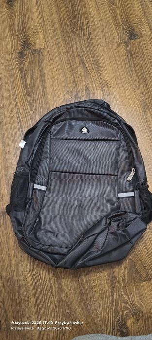 Plecak nowy biznesowy na laptopa,,mocny , wygodny, nieprzemakalny