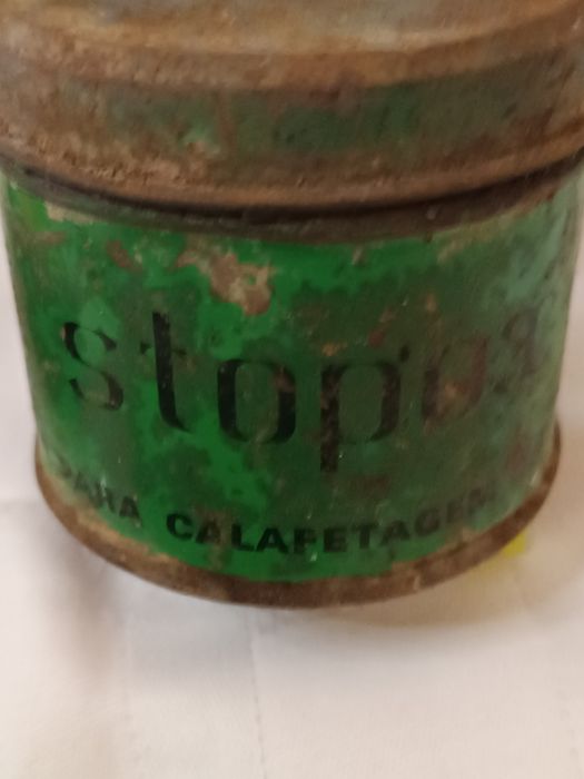 Coleção latas e cinzeiro