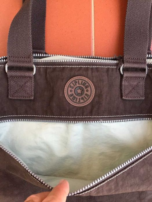 Carteira senhora --- KIPLING -- Castanha escura