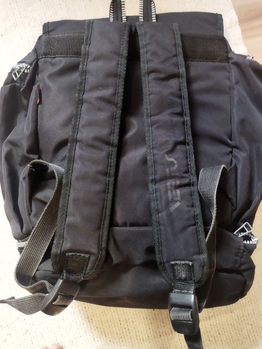 Pojemny plecak 35l, czarny