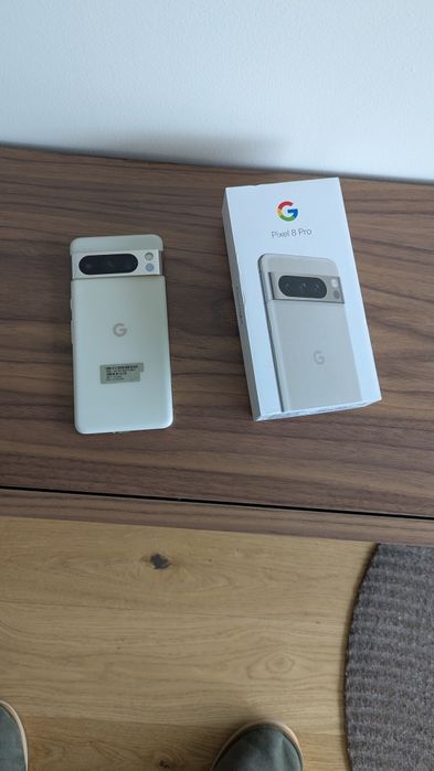 Pixel 8 Pro avariado (peças)