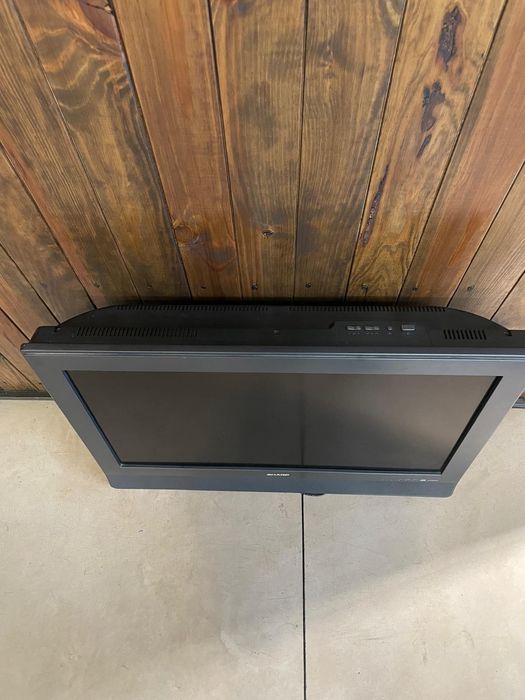 TV marca Sharp 78cm64285910886915121
