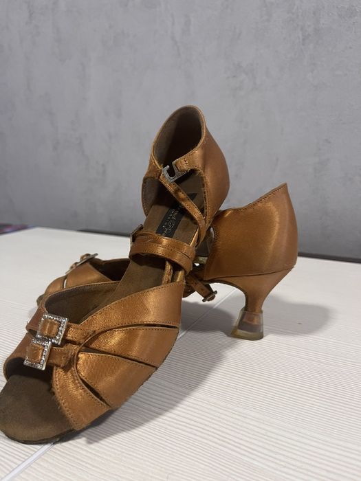 Бальні туфлі для латини 5 см каблук