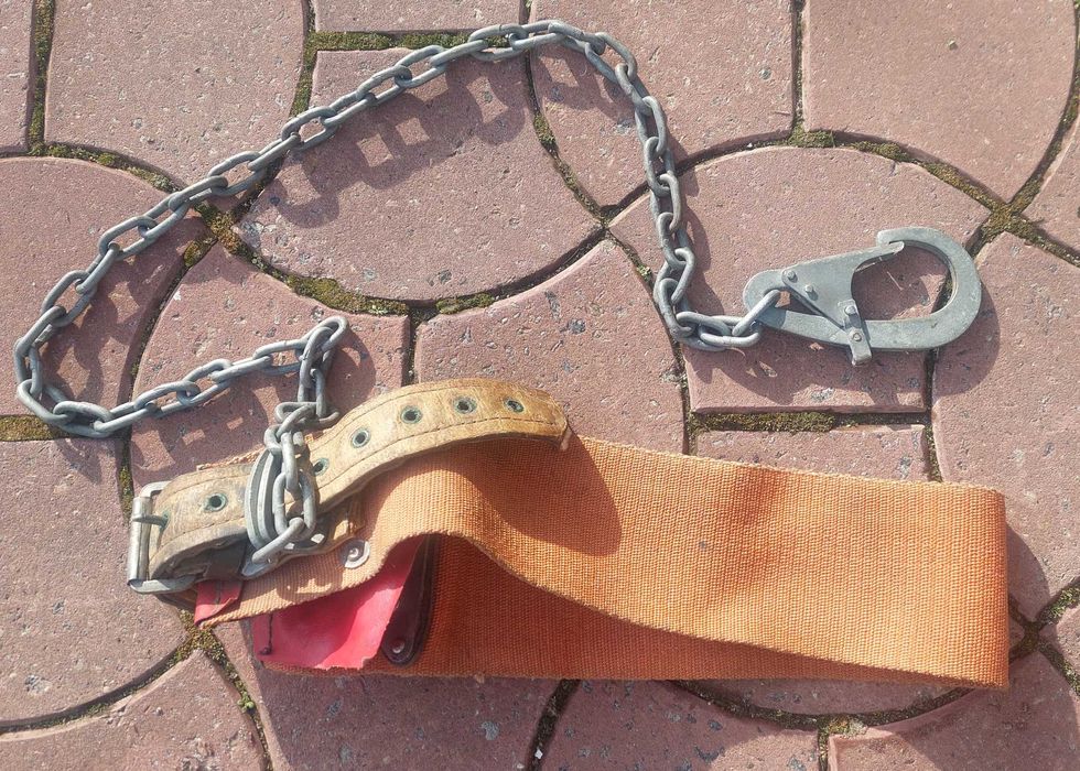 Страховочный ремень электрика(монтажника)