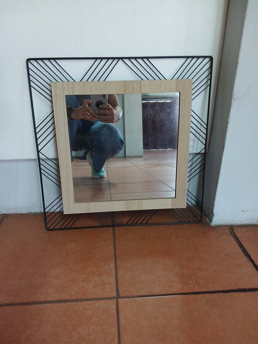Espelho pequeno para decorar