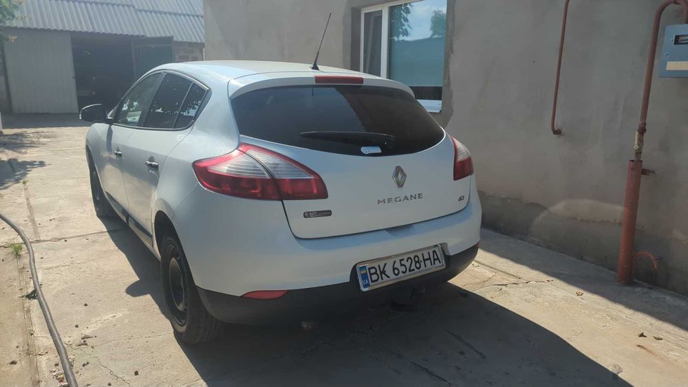 Renault megane 3  2011р двигун К9К дизель РЕНО меган