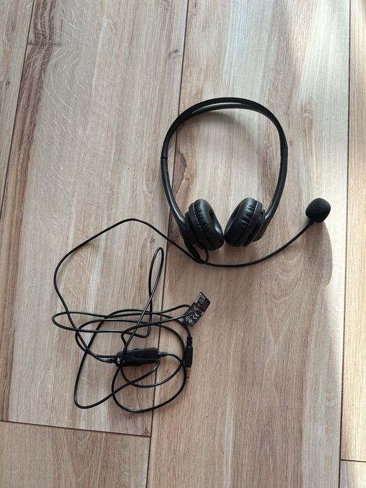Słuchawki z mikrofonem marki HP