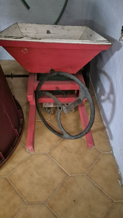 Pisadeira de uvas