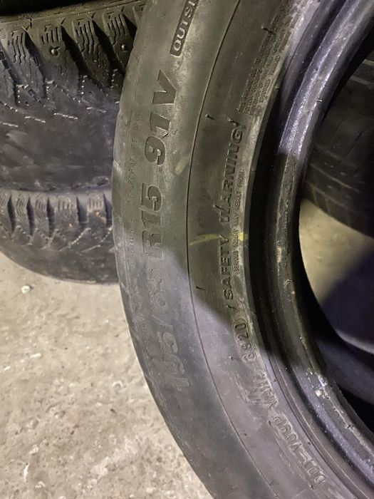 Шини R 15 195/65 KUMHO 4/3 міліметрів