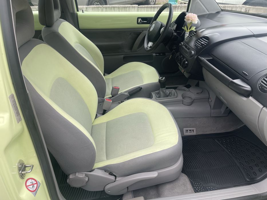 Volkswagen New Beetle 2.0 benzyna