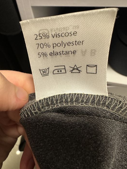 Спідниця від KNITLAB