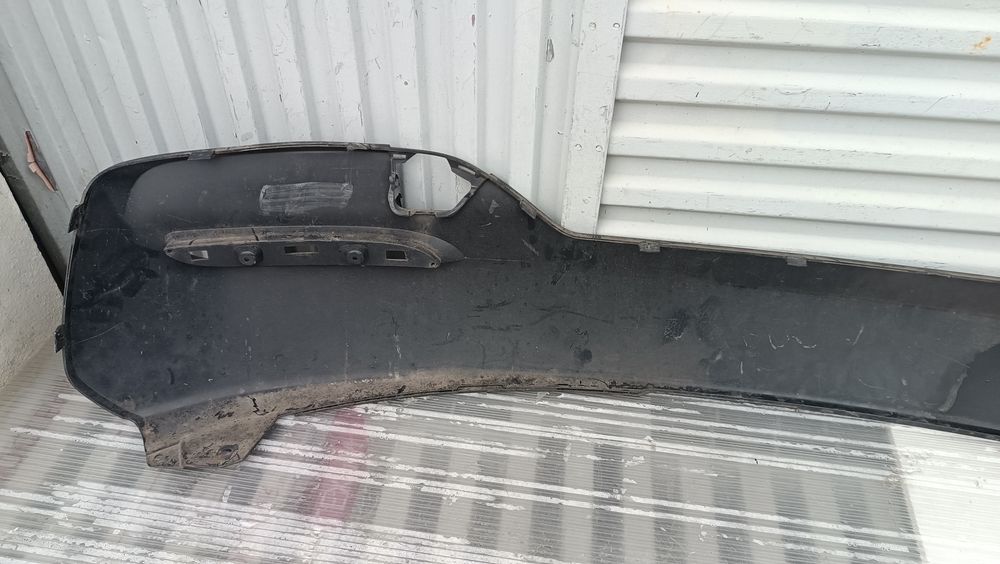 Vendo difusor de trás do BMW 1 séries f20 ano 2015