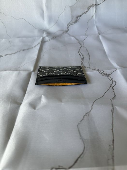 Carteira preta da Goyard