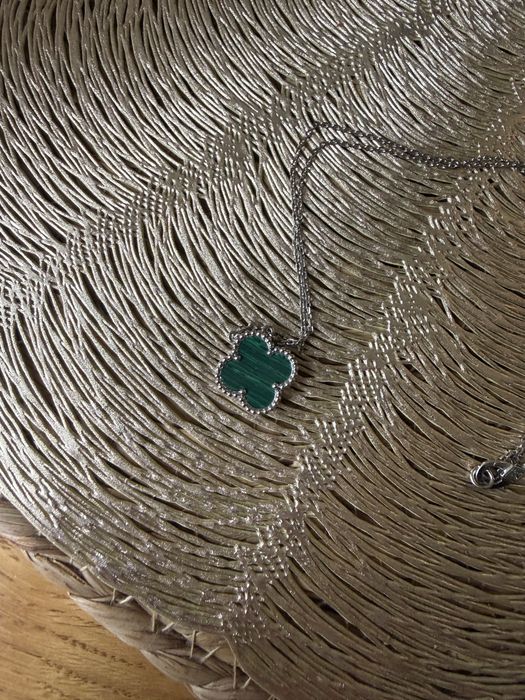 Подвеска van cleef изумруд