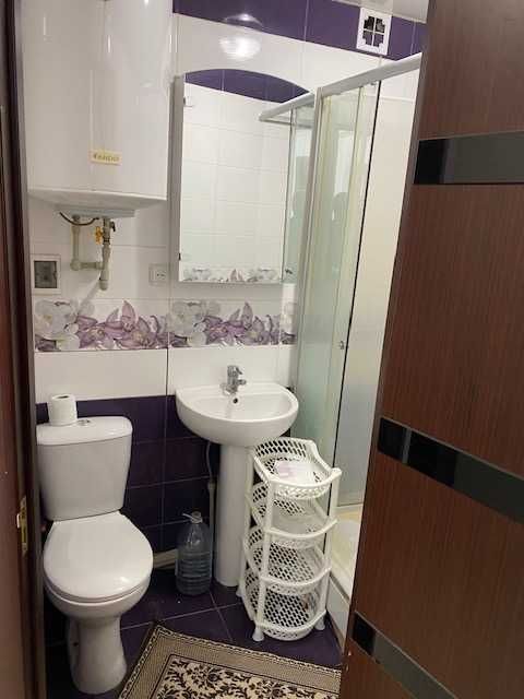 Продам 2-х кiмнатну квартиру у Дружкiвцi