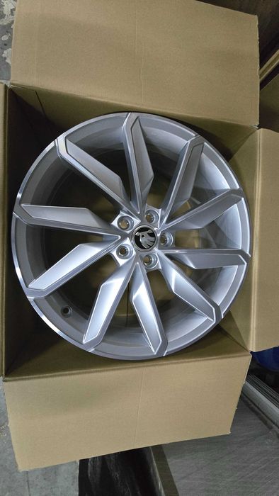 Felgi aluminiowe Skoda 18 oryginalne NOWA CENA